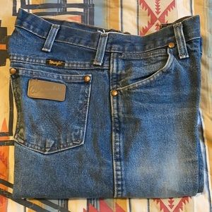 Wrangler cowboy cut 32x32